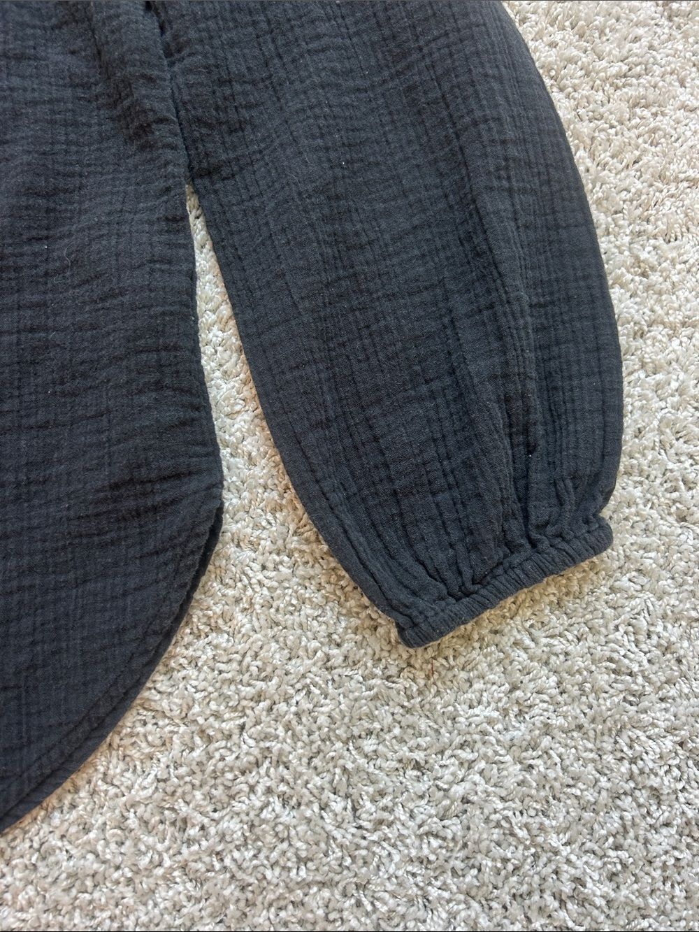 Quince 100% Organic Cotton Gauze Button Front Shirt Black Women's Size Small - Picture 3 of 5